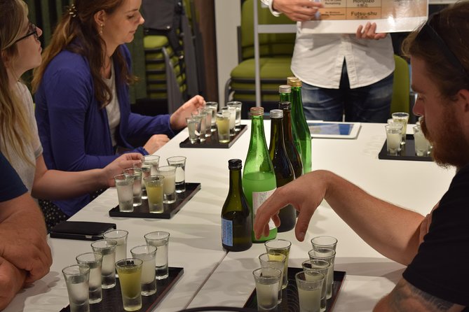 1.5-Hour Kyoto Insider Sake Experience with 7 Tastings & Pairings - Seven tastings and otsumami pairings: what to pay attention to