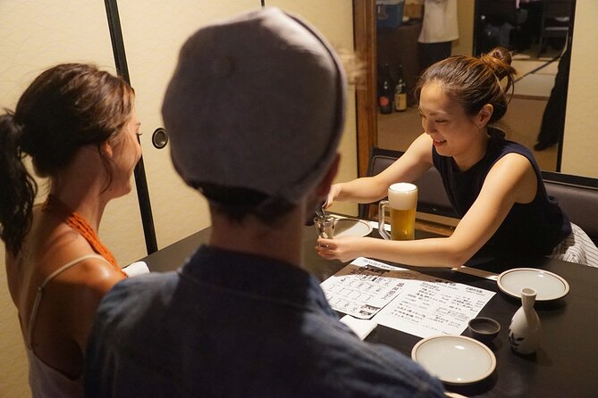 Dinner with Maiko in a Traditional Kyoto Style Restaurant Tour - The private maiko moment: questions, games, and elegant performance