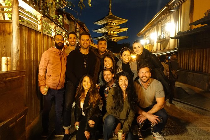 Gion Night Walking Tour - Getting the most from geisha stories (and how to act when you spot them)