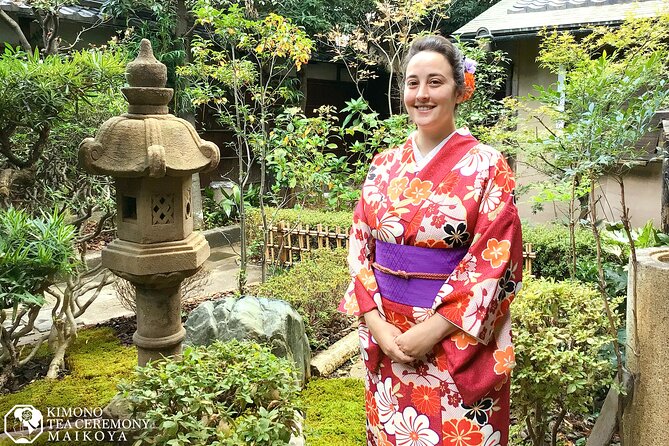 Kimono Tea Ceremony at Kyoto Maikoya, NISHIKI - Finding Kimono Tea Ceremony MAIKOYA Nishiki (and not wasting time)