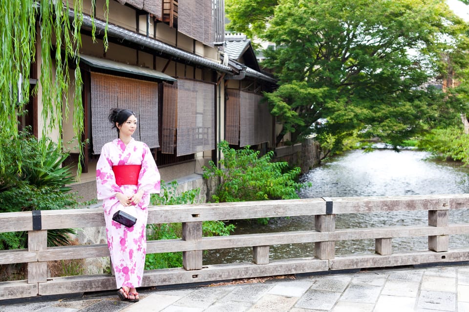 Kyoto: 1 Day Traditional Japanese Kimono Rental Experience - Should You Book MomoKa Kimono Rental in Kyoto?