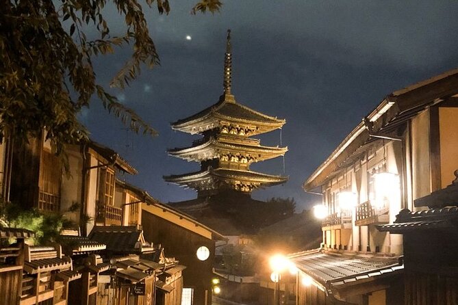 Kyoto 5-Star Geisha Night Walk: Small-Group Authentic Experience - Kabuki theater stop: a quick cultural warm-up