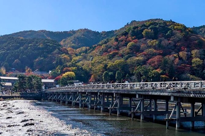 Kyoto Early Bird English Tour: Fushimi-Inari and Arashiyama - Stop 3: Tenryu-ji Temple and its Zen garden pause