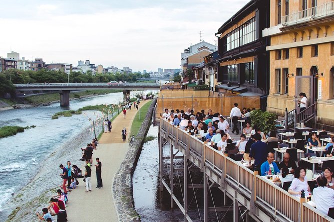 Kyoto Foodie Night Tour - Price and logistics: what you’re really paying for