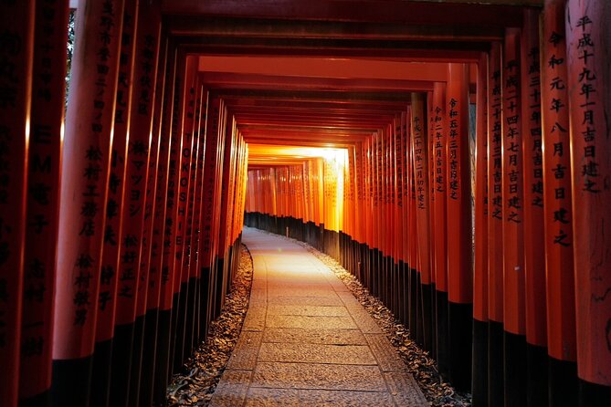 Kyoto Fushimi-Inari Night Walking Tour - Fushimi-Inari at night: why the torii gates feel different