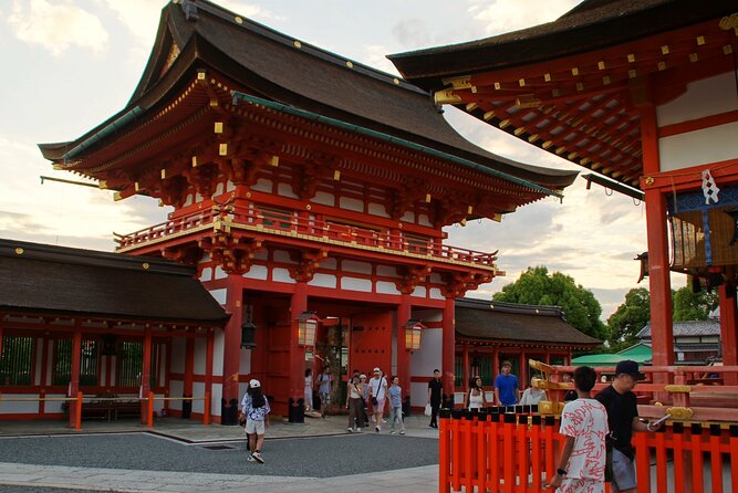 Kyoto: Fushimi Inari Shrine Walking Tour - Why Fushimi Inari makes more sense with a guide