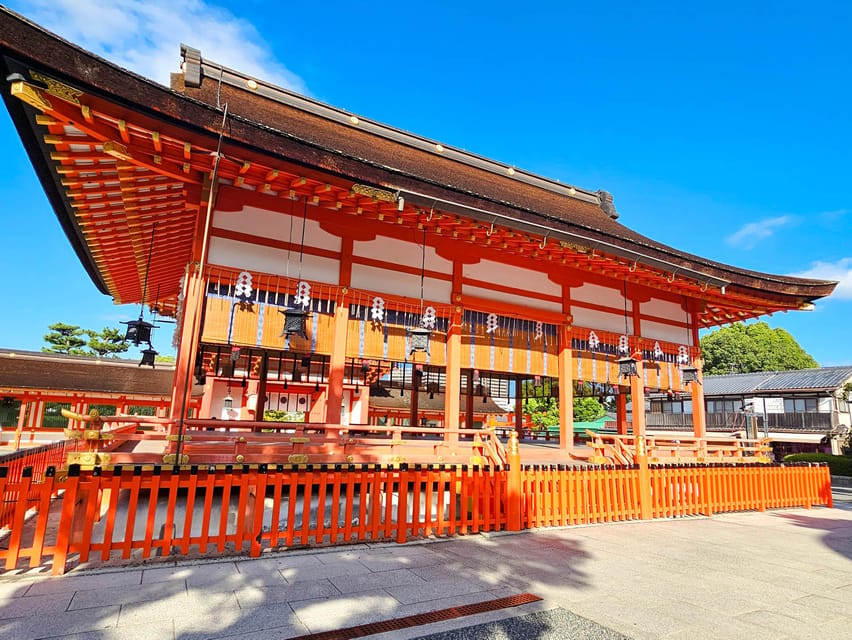Kyoto: Fushimi Inari Taisha Guided Walking Tour - Lower shrine vs upper shrine: pick your walking level