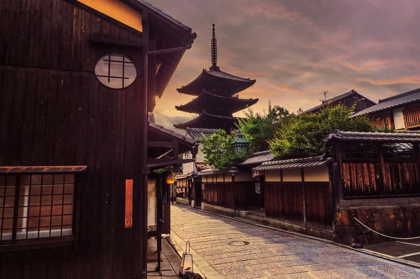 Kyoto Geisha Walking Tour: Gion District & Hidden Gems - Key highlights to look for