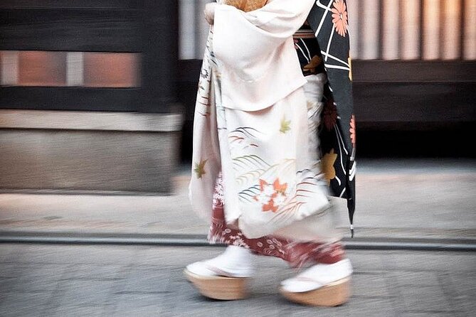 Kyoto Gion Cultural Walk & Geisha Show with Dining Options - Tatsumi-jinja Shrine: Shinto in plain language