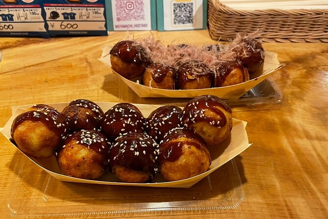 Kyoto: Gion Food Tour 13 Dishes at 4 Eateries - Stop 3: Gion lantern streets and hidden-eats energy
