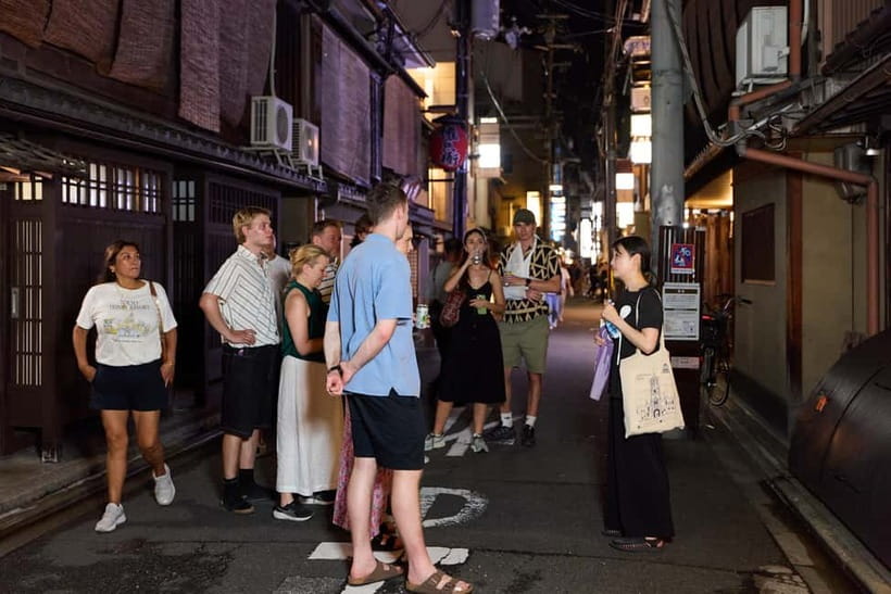 Kyoto: Gion Geisha District Walking Tour - Stories of Geisha - The Respect Factor: Simple Rules That Make the Walk Better