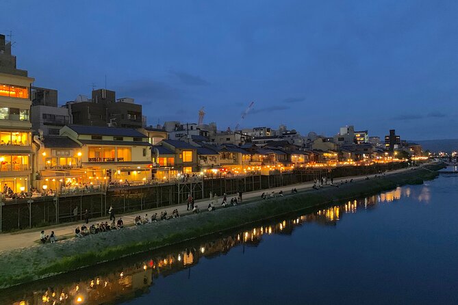 Kyoto Gion Geisha District Walking Tour - The Stories of Geisha - Stop 5: Gion Corner and the Performing Arts Lens