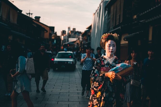 Kyoto Gion Geisha District Walking Tour - The Stories of Geisha - The Route Starts at Ben’s Cookies Shijo and Ends at Yasaka Shrine