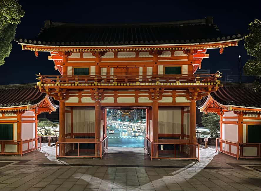 Kyoto: Gion Magical Night Walking Tour with Geisha Trivia - Shrines, matchmaking, and a glowing Buddhist pagoda at night