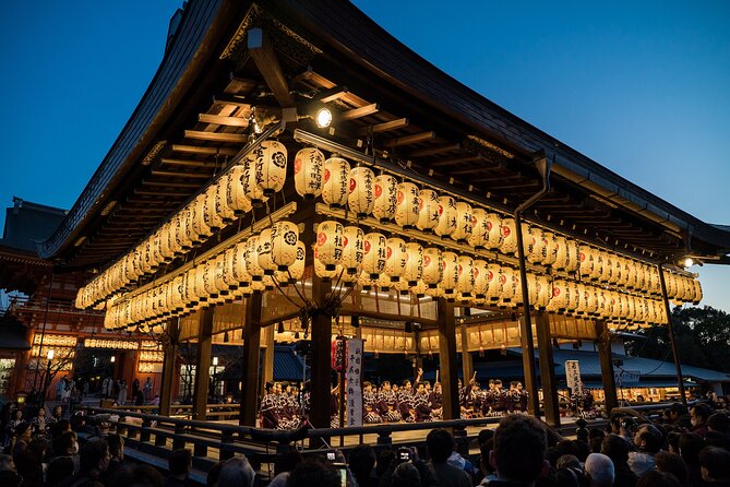 Kyoto Gion Night Walk & Geisha District Guided Tour - Comfort tips for Kyoto’s night walking reality