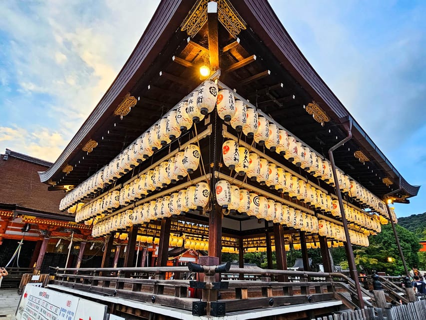 Kyoto: Gion Sunset Walking Tour with Local Guide - Pontocho at night: the alley-of-light payoff near the river