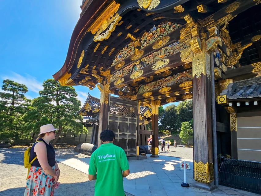 Kyoto: Imperial Palace & Nijo Castle Guided Walking Tour - Kyoto Imperial Palace grounds: architecture and gardens with modest expectations