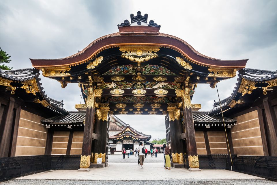Kyoto: Imperial Palace & Nijo Castle Guided Walking Tour - Should you book this tour?