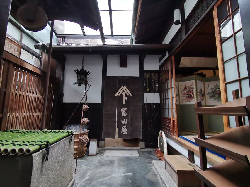 Kyoto: Kimono and Tea Ceremony Experience at Cultural Asset - Who should book this kimono and tea ceremony at Tondaya?