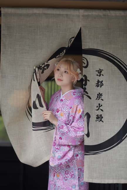 Kyoto: Kimono or Yukata Rental with Dressing Service - Entering Gion in a kimono: where the day starts