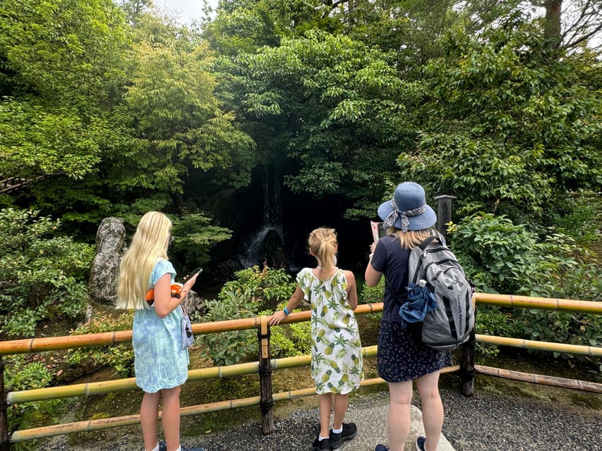 Kyoto: Kinkakuji, Golden Pavilion Guided Tour - Crowds: How to Still Have a Pleasant Visit