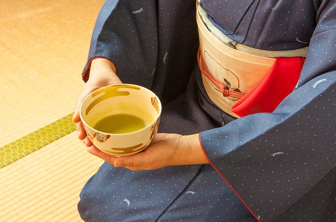 Kyoto Kiyomizu Tea Ceremony with Scenic Garden Views - The Tea Master’s Matcha Ritual: What You Watch Closely
