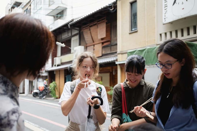 Kyoto: Local Food Tasting Tour at the Nishiki Market - Price and value: where $78 turns into five tastings and a guided map of Kyoto food