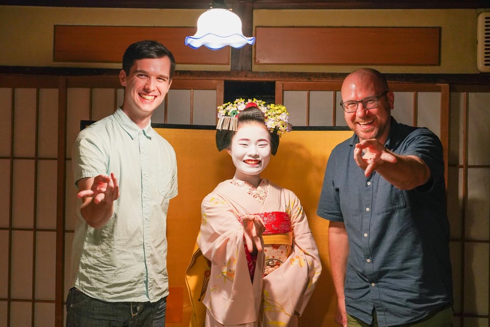 Kyoto: Maiko Dinner in Traditional Restaurant and Tour - Kyoto-style dinner: course meal, sake, and how to get the most out of it