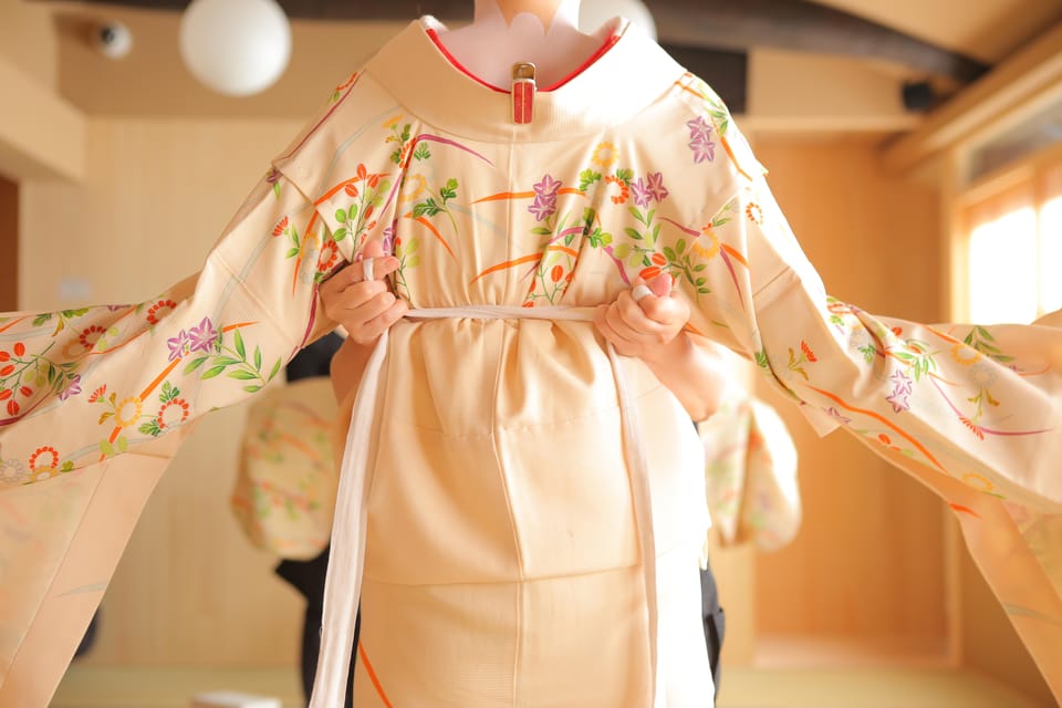 Kyoto: Maiko Makeover and Photoshoot Experience - Your printed photos and DATA: what you take home
