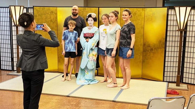 Kyoto: Meet-and-Greet, Maiko Show and Experience - Q&A That Actually Feels Like Conversation