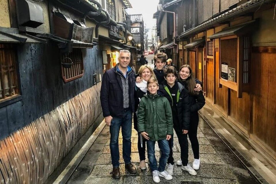 Kyoto: Meet the Geisha Maiko with Gion Walking Tour - Should you book this Geisha Maiko in Gion tour?