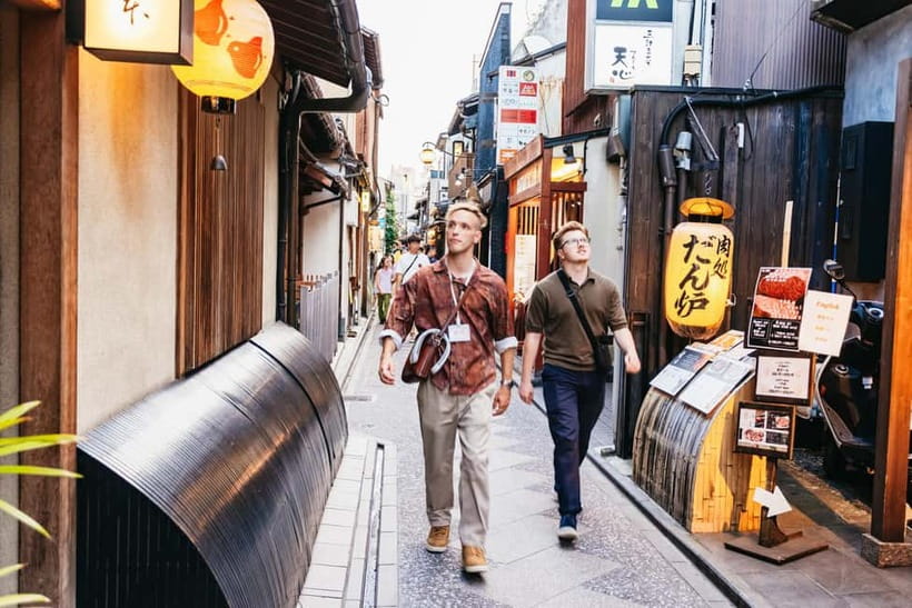 Kyoto Night All-Inclusive Eats and Streets, Gion and Beyond - Minamiza Theater Meets Yasaka Jinja: The Night Starts Soft