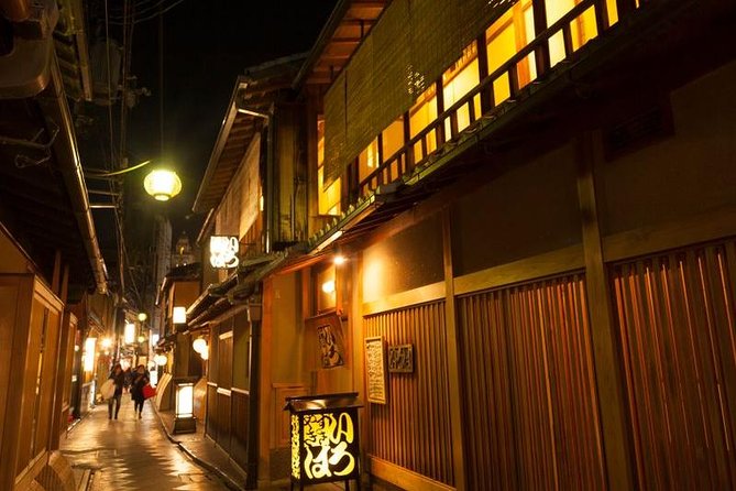 Kyoto Night Foodie Tour in Gion (9+ dishes + 6 Sake tastings) - Should you book it? My decision guide