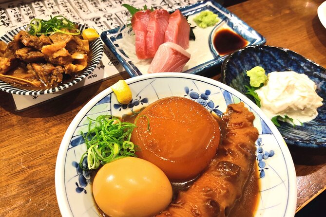 Kyoto Nighttime All-Inclusive Eats and Streets, Gion and Beyond - Entering Gion at night: what you’re really seeing