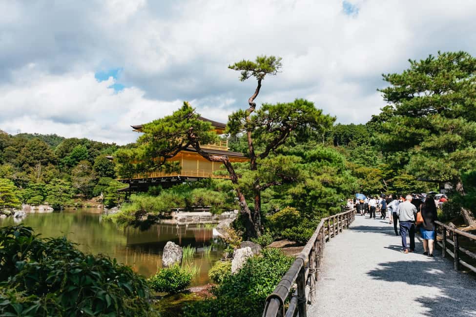 Kyoto: Nijo Castle, Kiyomizu & Fushimi Inari Guided Tour - Getting Oriented: Meet at Hotel Keihan and Let the Bus Do the Work