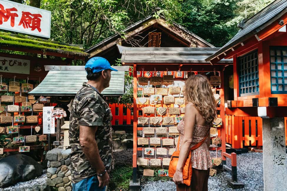 Kyoto: Nijo Castle, Kiyomizu & Fushimi Inari Guided Tour - Kinkaku-ji Golden Pavilion: Worth It If You Choose the Ticket Option