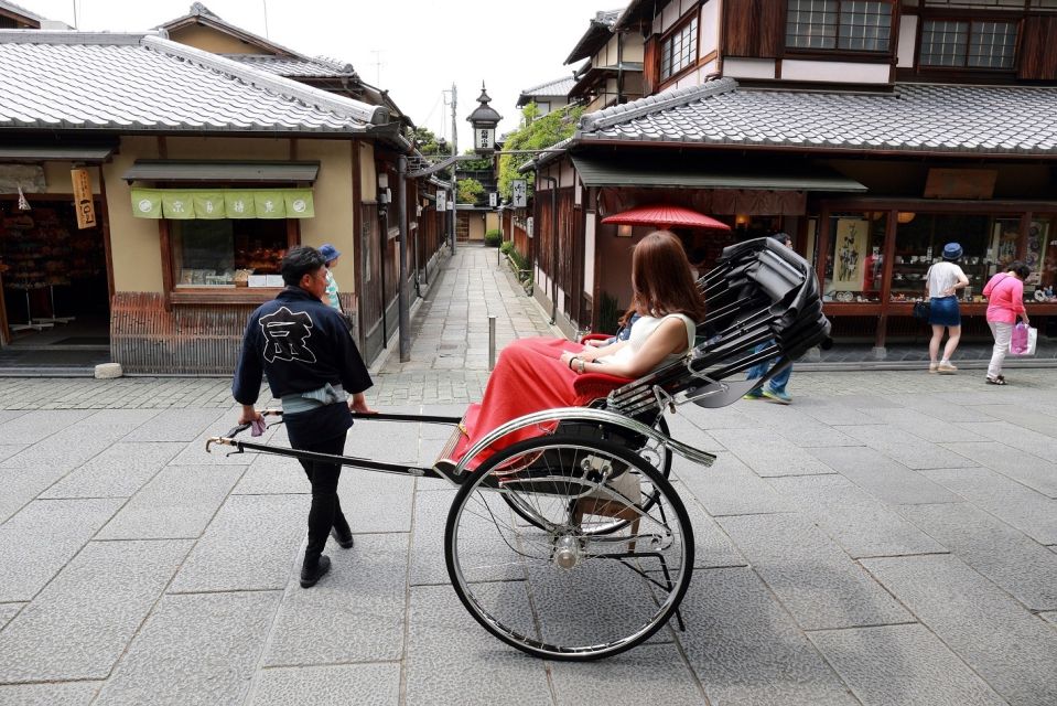 Kyoto: Private Rickshaw Tour of Gion and Higashiyama Area - Meeting at Kodaiji Temple Corner: Start Where the Old Streets Begin