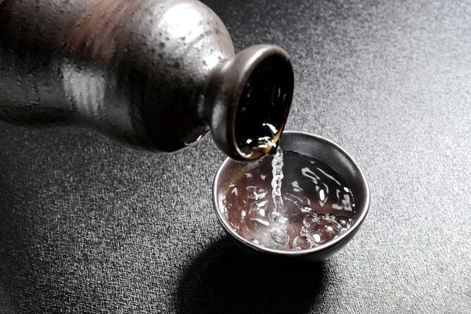 Kyoto Sake Brewery & Tasting Walking Tour - What makes this Kyoto sake walk work