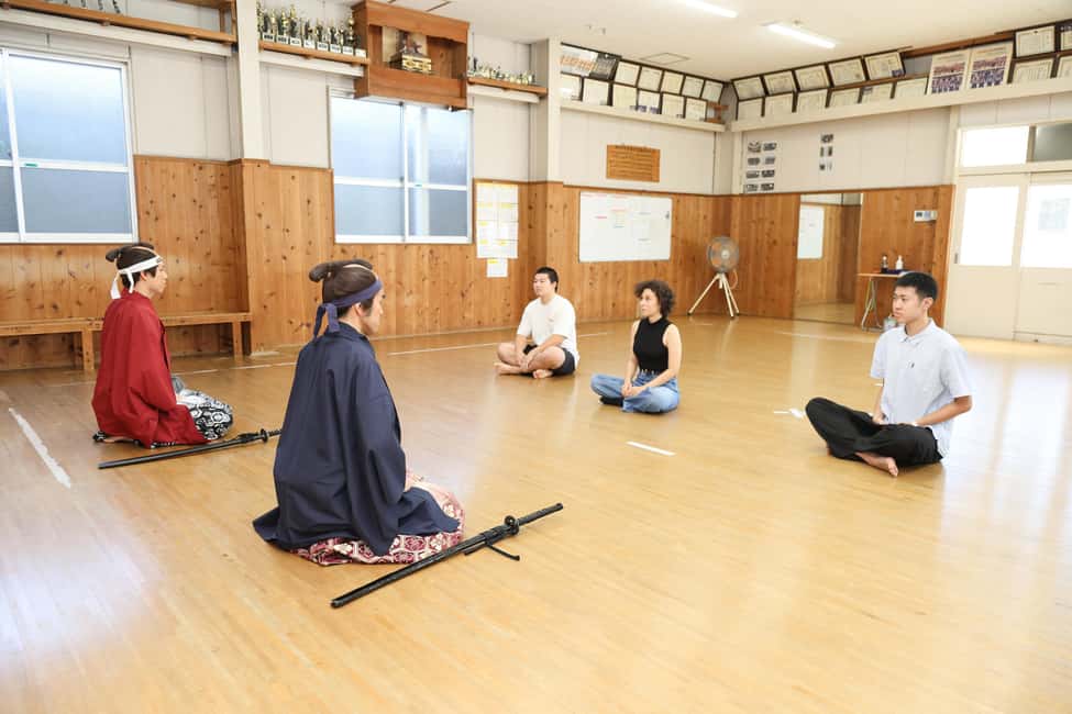 Kyoto: Samurai Sword & Kimono Action Filming Experience - Meeting at the Myokaku-ji Dojo: get oriented fast