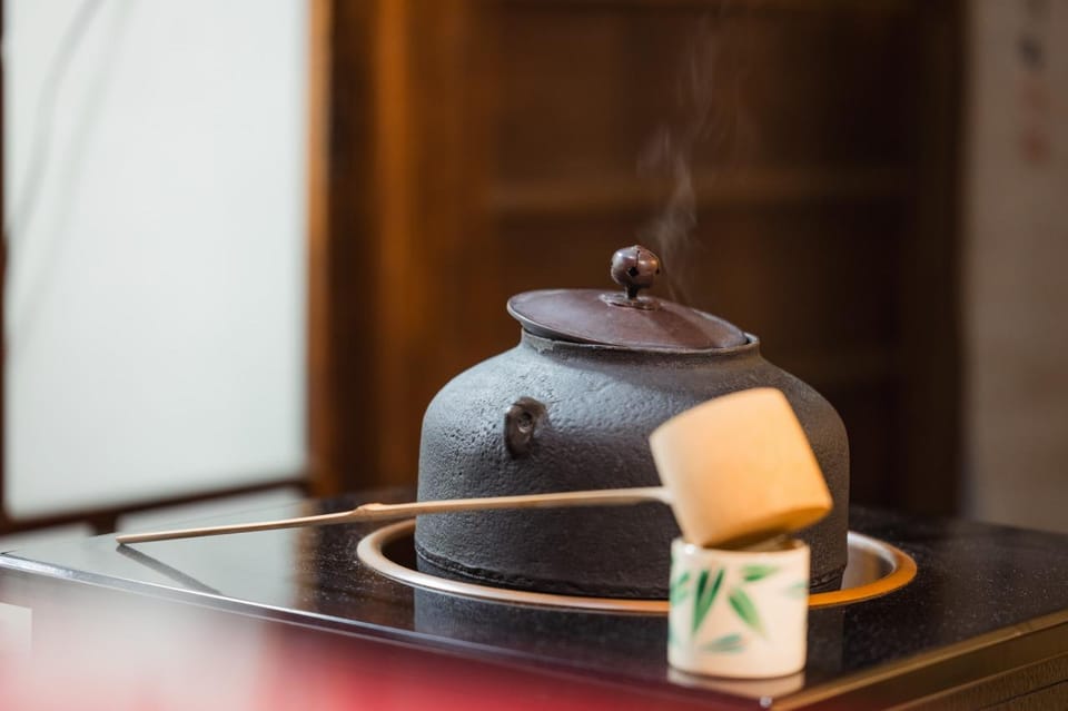 Kyoto: Table-Style Tea Ceremony at a Kyo-Machiya - The core skill: making matcha with a bamboo whisk (creaminess matters)