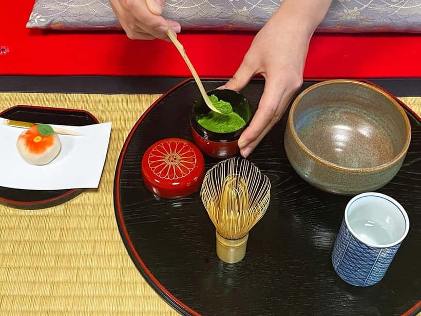 Kyoto: Tea Ceremony in a Traditional Tea House in Kiyomizu - The Sweet, the Cup, and the Included Photo Moment