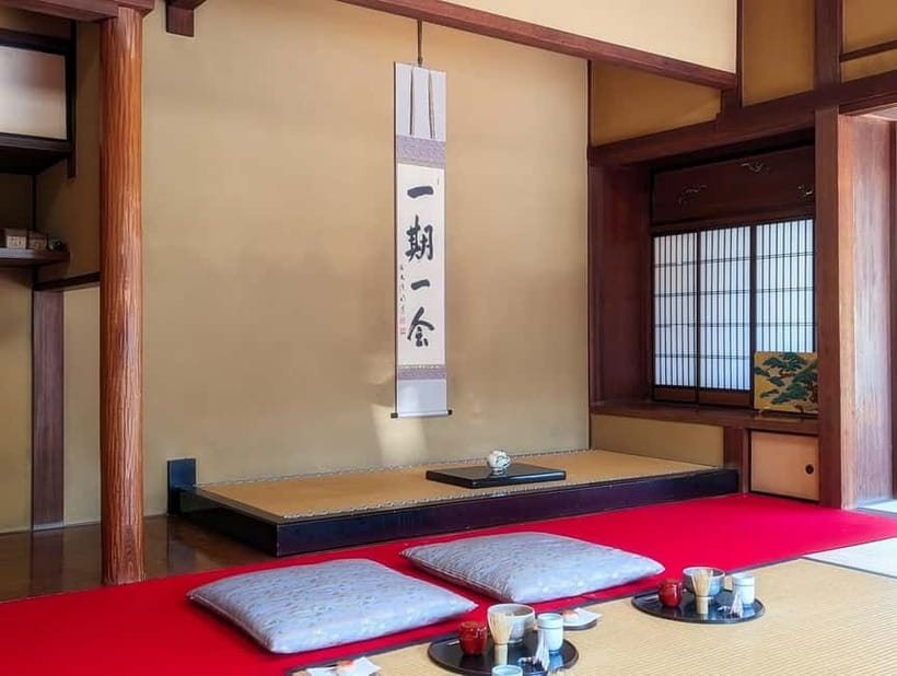 Kyoto: Tea Ceremony in a Traditional Tea House in Kiyomizu - Etiquette That Keeps the Room Peaceful