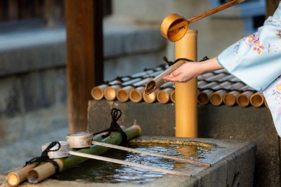 Kyoto: Tea Ceremony Ju-An at Jotokuji Temple - Temple walk-through: gates, benches, and the purification fountain