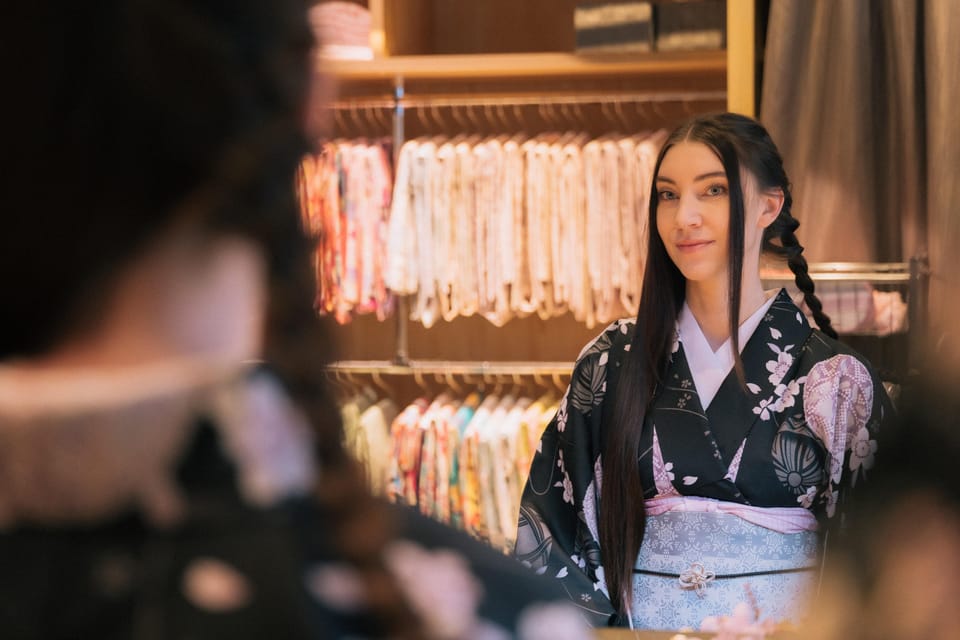 Kyoto: Tea Ceremony with Kimono and Photoshoot - Inside the Tea Room: English Demonstration and Tea Etiquette