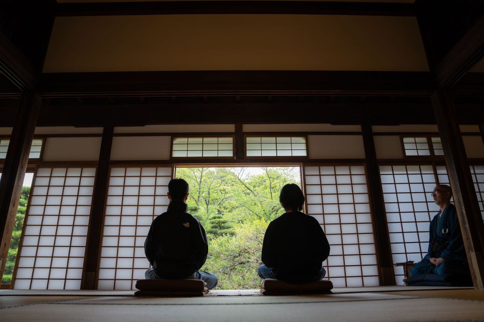 Kyoto: Zen Experience in a Hidden Temple - The 400-Year Garden: Watching the Seasons While You Breathe