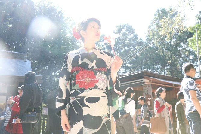 Kyoto:Family-Friendly Kimono & Yukata Experience at WARGO - Timing It Like a Local: Wear Hours and Return Options