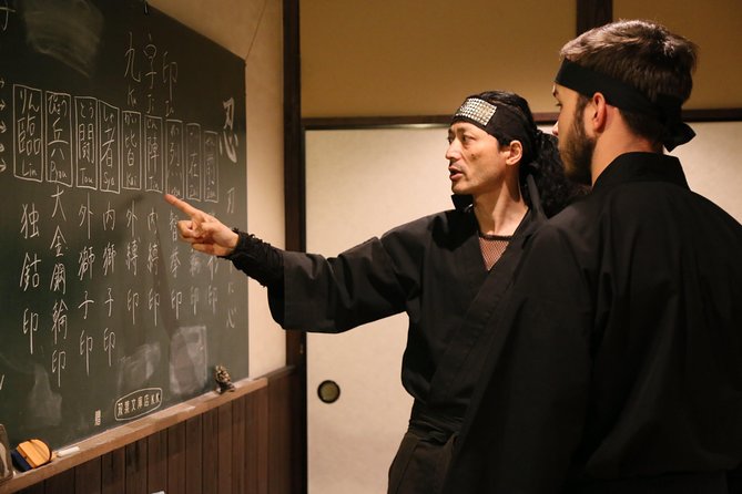 Ninja 1-hour Hands-on Lesson by Japanese master in Kyoto -Entry - Sword training: a demo first, then your turn