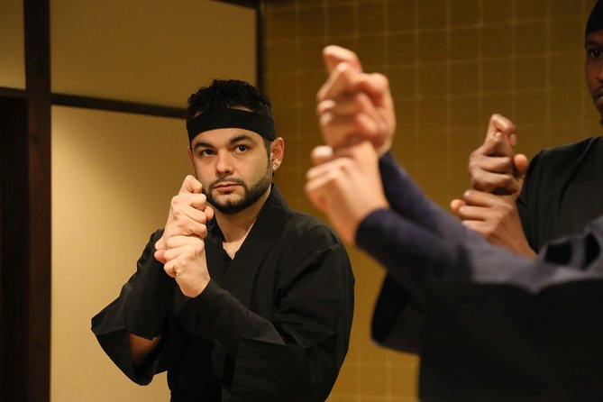 Ninja 2-hour Hands-on Lesson by Japanese master in Kyoto -Medium - The Ninja Trick House Moment (Why the Play Belongs)