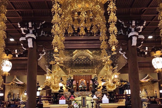 Private car tour in Kyoto (up to 4) - Stop 4: Nishiki Market for shopping and a very Kyoto kind of snack stop