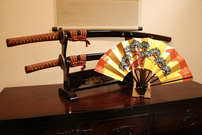 Samurai Performance and Casual Experience: Kyoto Ticket - The folding fan and the seppuku/hara-kiri discussion